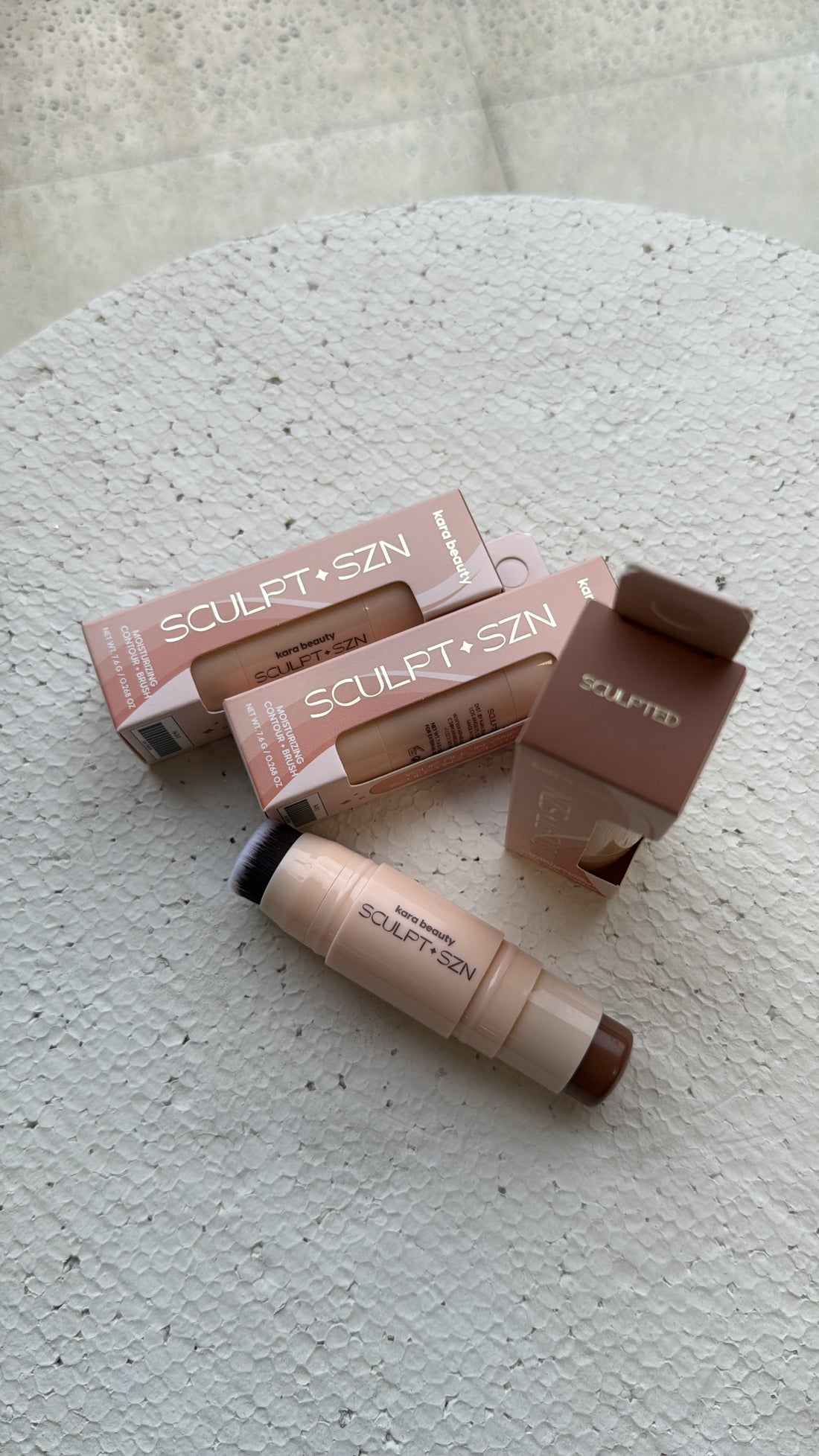 KONTUR STIK- contour stick Kara beauty