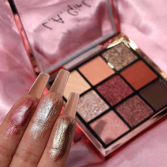 L.a girl paleta senki