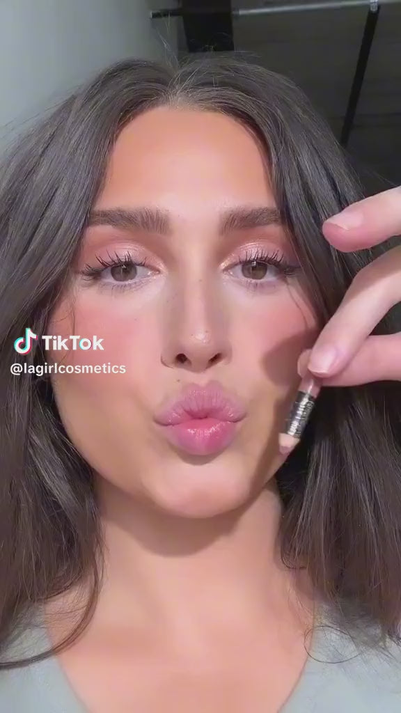 SUGAR and SPICE olovka za usta